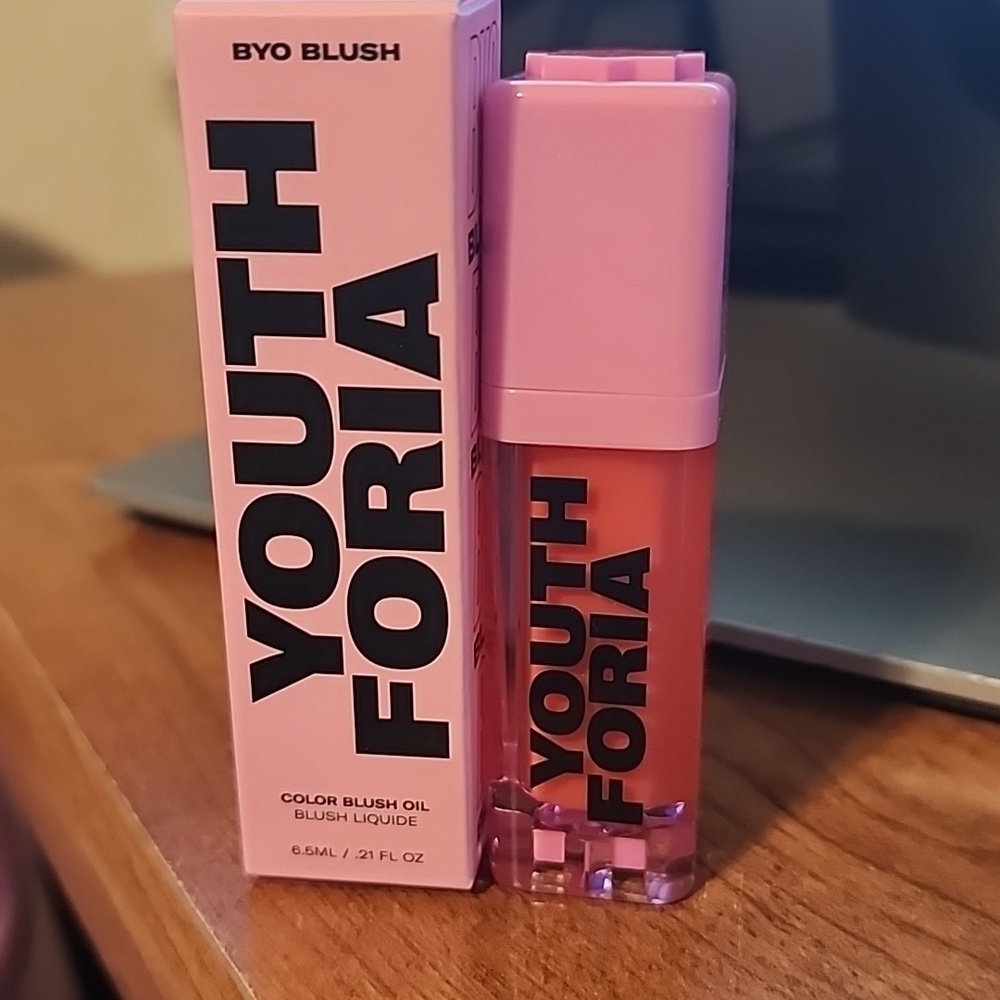 YOUTH FORIA Color Changing Blush Oil in Let's Go Party New!